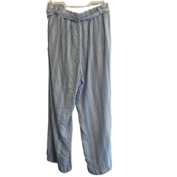 NWT Torrid blue and white gauze tie front wide leg pants - Picture 3 of 8